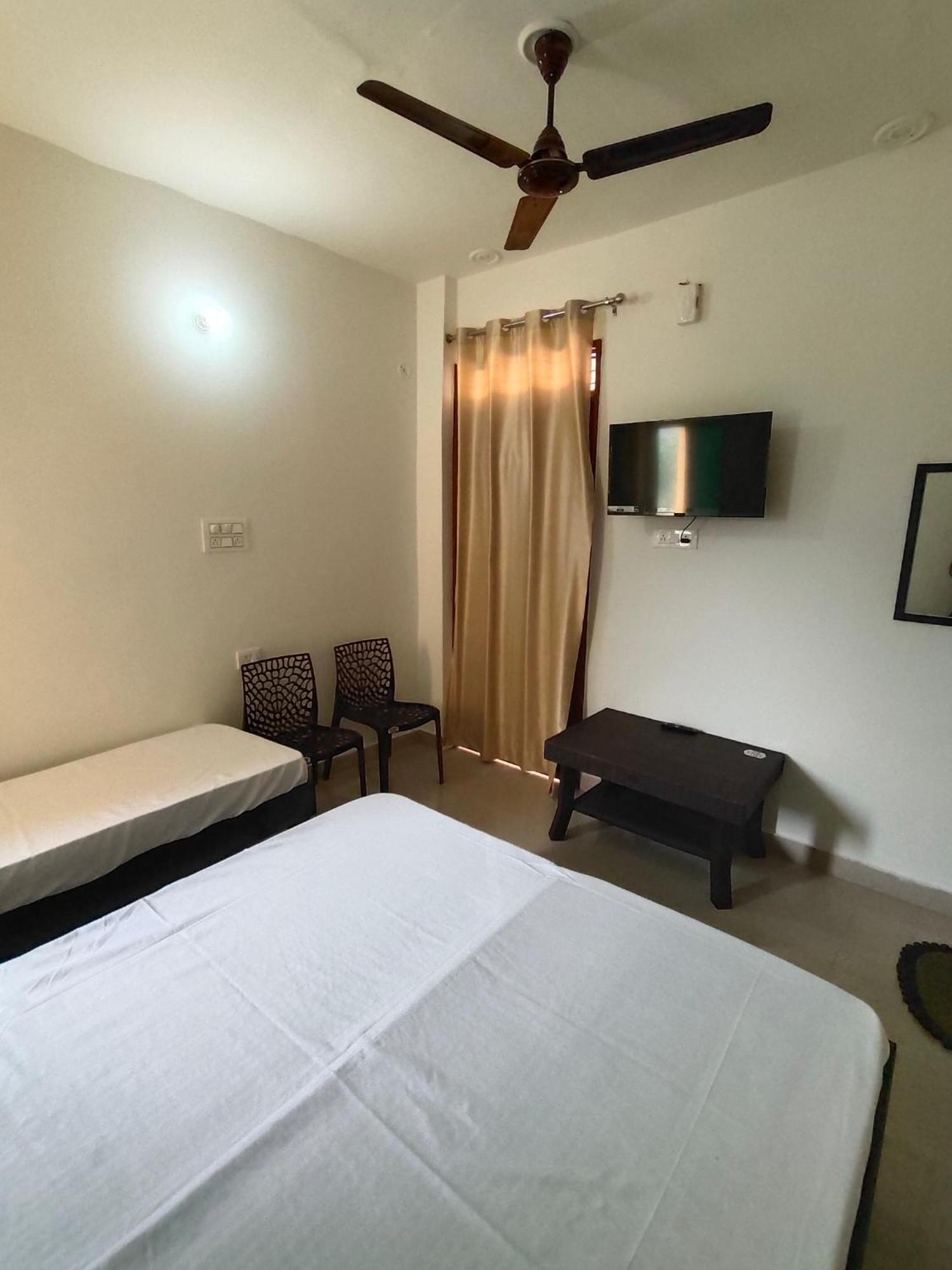 Alaknanda Homestay Karnaprayāg Exterior foto